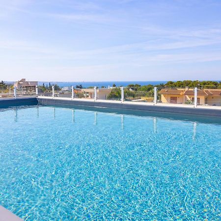 Aparthotel Residence Ludovica - Piscina Panoramica Vista Mare Santa Maria al Bagno Exterior photo